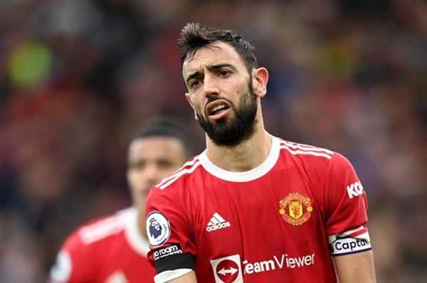 Bruno Fernandes chuồn khỏi Man United, Barcelona dang tay chào đón