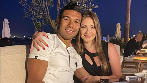 TOP 4 nàng WAG gia nhập Premier League vào giờ chót