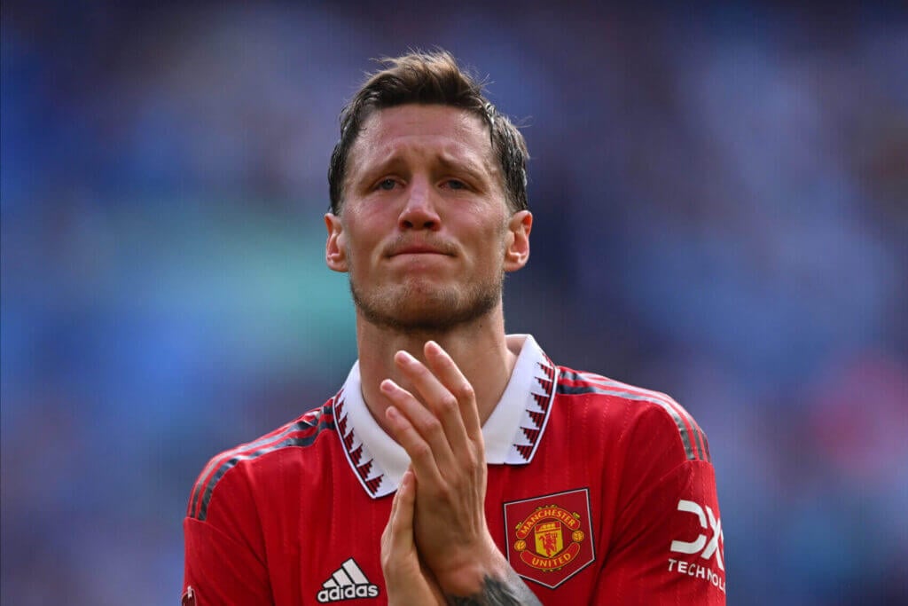 MU cần Harry Kane chứ không phải Weghorst