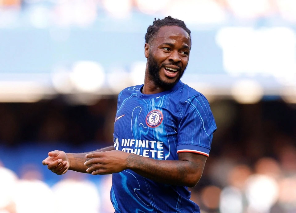 Sterling chuẩn bị rời Chelsea
