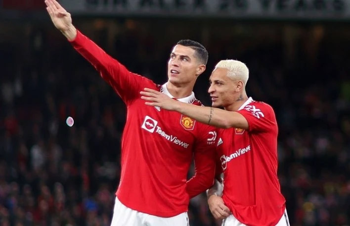 Bến đỗ bất ngờ mở ra với Antony